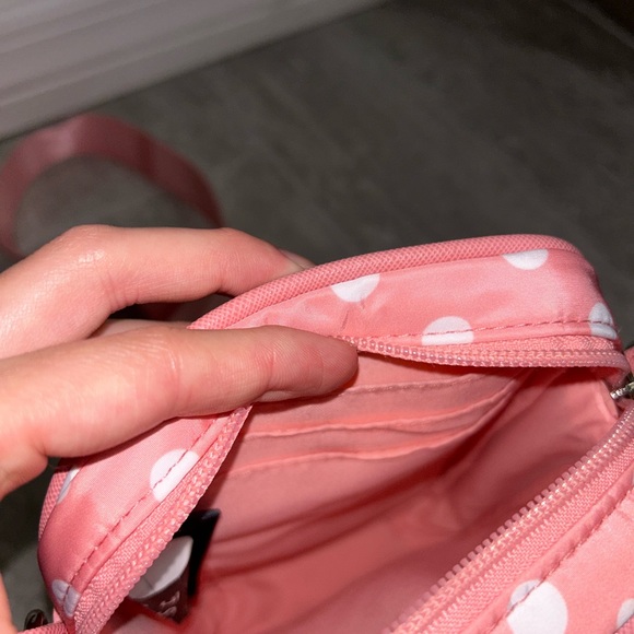 Super cute pink Disney crossbody. - Picture 3 of 4
